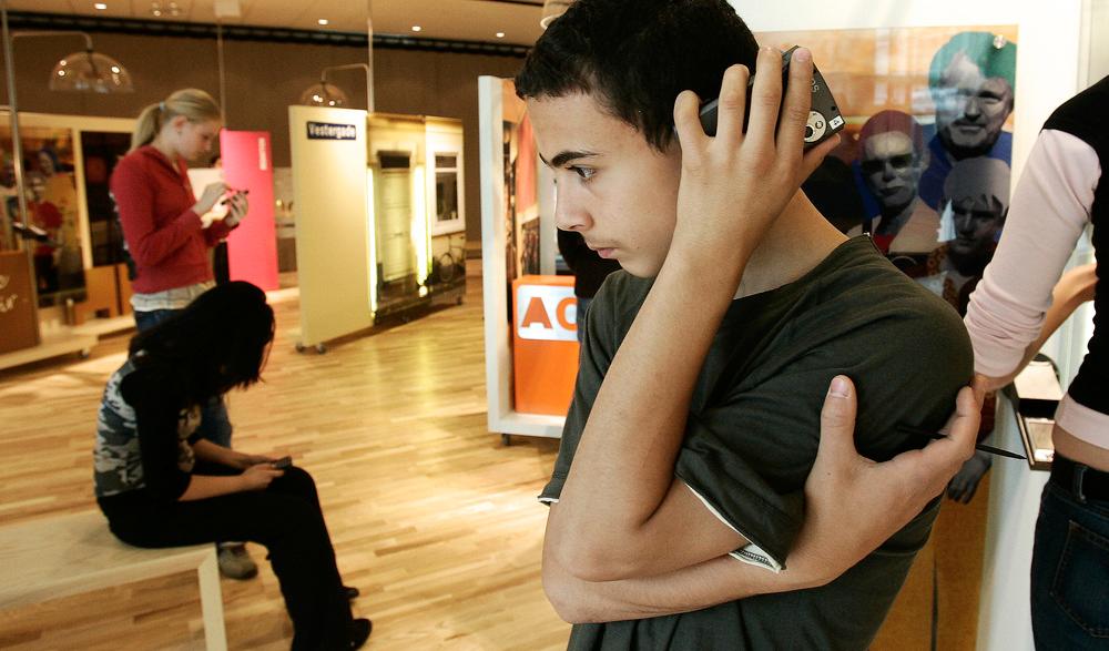 深圳多媒體展廳施工組織設(shè)計(jì)2 深圳多媒體展廳施工組織設(shè)計(jì)2