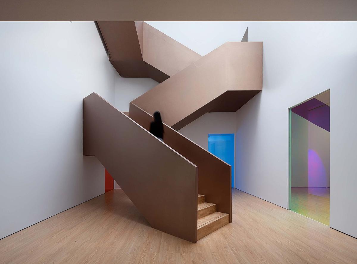 06_%E6%A8%AA%E8%B7%A8%E4%B8%89%E5%B1%82%E7%9A%84%E5%A4%A7%E6%A5%BC%E6%A2%AF%E4%B8%A8The_Large_Staircase_Spanning_Three_Floors%C2%A9%E5%90%B4%E6%B8%85%E5%B1%B1.jpg 06_%E6%A8%AA%E8%B7%A8%E4%B8%89%E5%B1%82%E7%9A%84%E5%A4%A7%E6%A5%BC%E6%A2%AF%E4%B8%A8The_Large_Staircase_Spanning_Three_Floors%C2%A9%E5%90%B4%E6%B8%85%E5%B1%B1.jpg