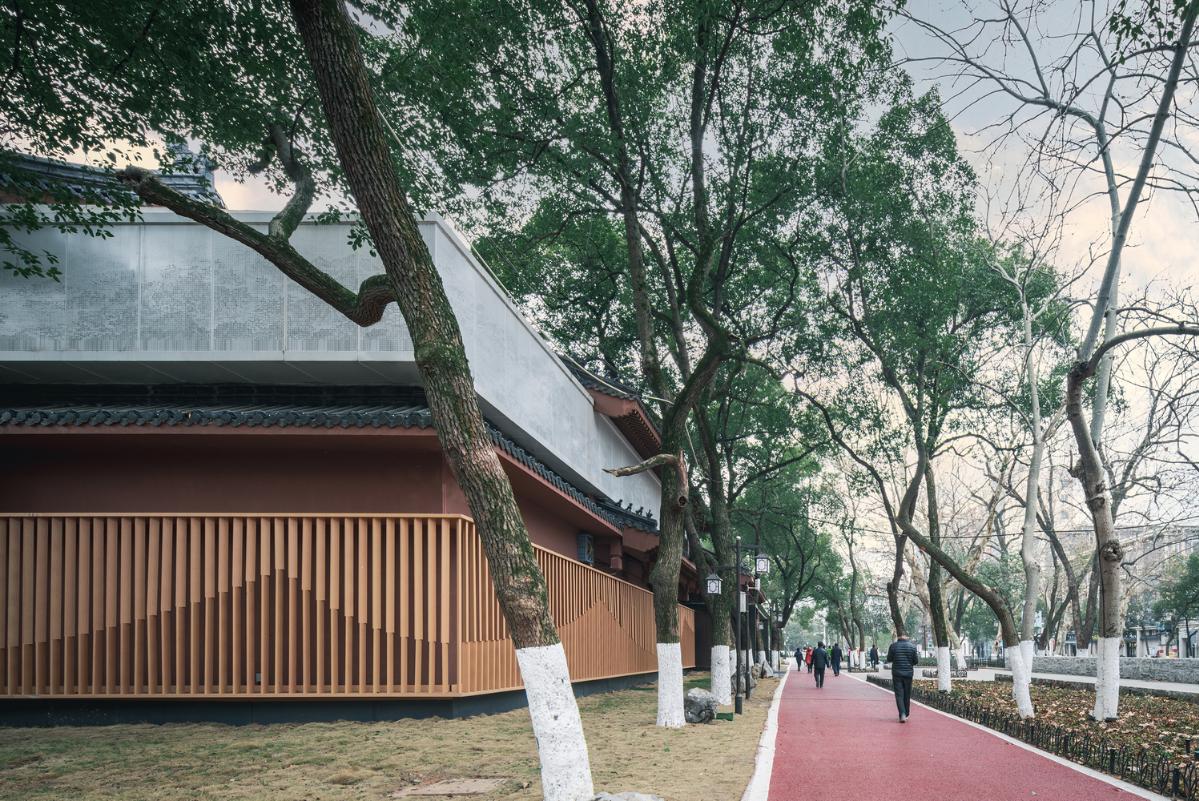 %E5%BB%BA%E7%AD%91%E4%B8%9C%E5%8D%97%E4%BE%A7%E7%AB%8B%E9%9D%A2_%C2%A9_%E4%BB%BB%E5%A4%A9.jpg %E5%BB%BA%E7%AD%91%E4%B8%9C%E5%8D%97%E4%BE%A7%E7%AB%8B%E9%9D%A2_%C2%A9_%E4%BB%BB%E5%A4%A9.jpg