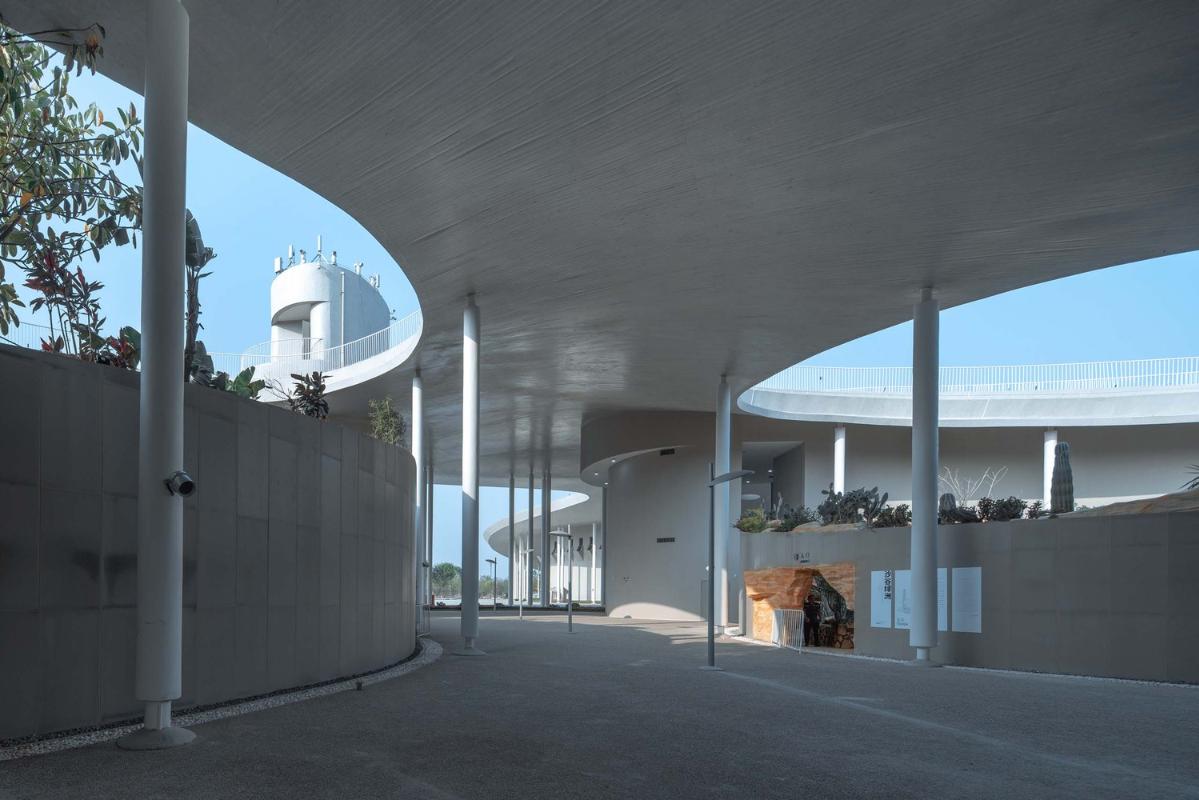 %E8%A5%BF%E9%A6%86%E5%85%AC%E5%85%B1%E5%8C%BAWestern_Wing.jpg %E8%A5%BF%E9%A6%86%E5%85%AC%E5%85%B1%E5%8C%BAWestern_Wing.jpg