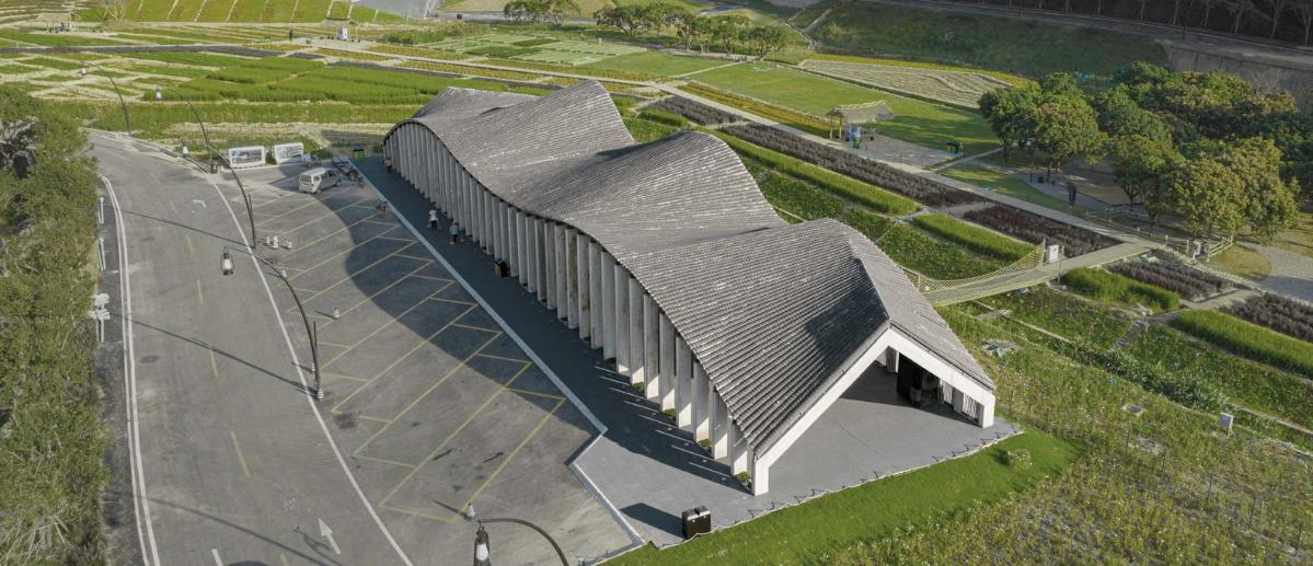 02側向形體-林汝佳.jpg 02側向形體-林汝佳.jpg